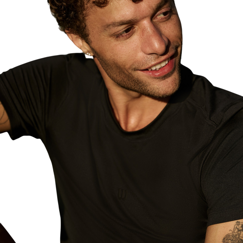 Everyday Performance Tee - Black