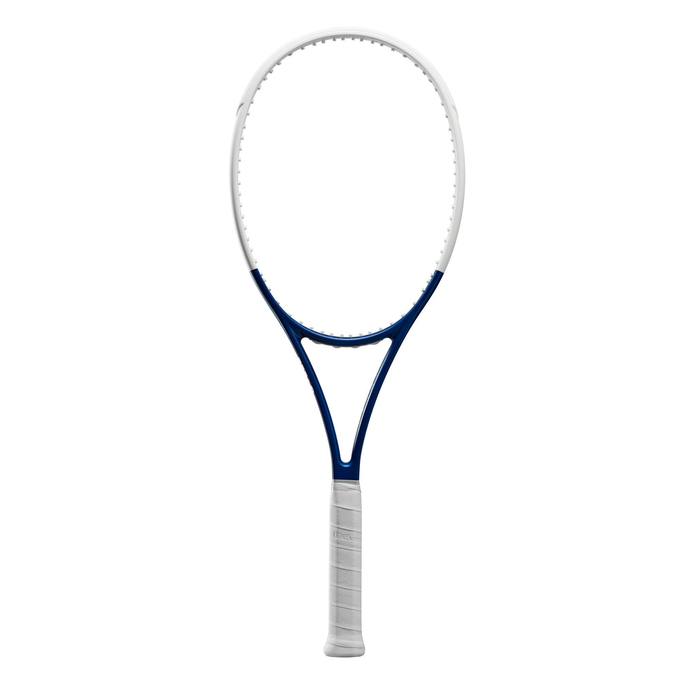 Us Open Blade 98 (16X19) V8 Tennis Racket (Strung with Alu Power Soft 125 Black) - WilsonME