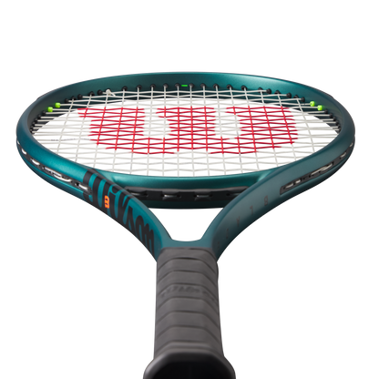 Blade 101L V9 Tennis Racket