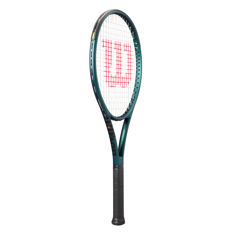 Shop Wilson Tennis Rackets -Blade 104 V9 – WilsonME
