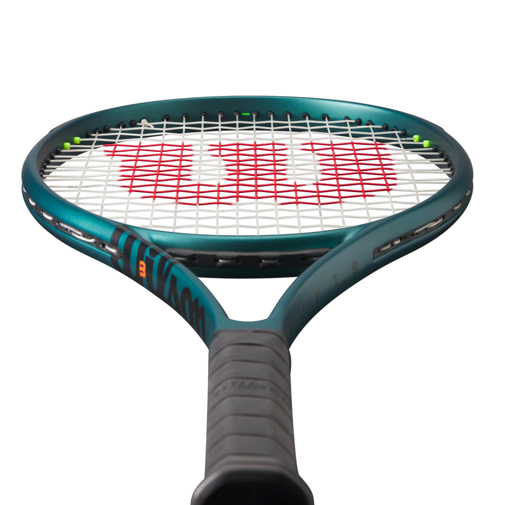 Shop Wilson Tennis Rackets -Blade 101L V9 – WilsonME