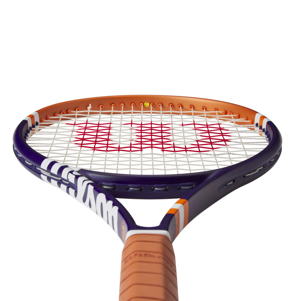 Shop Wilson Tennis Rackets -Blade 98 – WilsonME