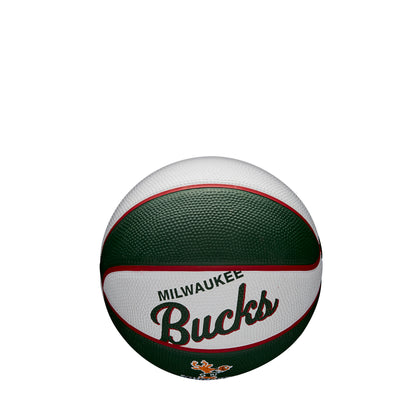 Wilson NBA TEAM RETRO MINI BASKETBALL MILWAUCKEE BUCKS Green/White WZ4019211EC